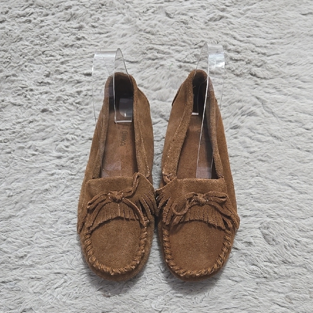 Minnetonka Brown Suede fringe Moccasins size 6.5